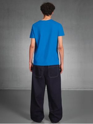 Thumbnail title Thumbnail title